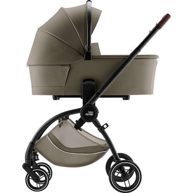 COCHE BEBE BRITAX RÖMER RIO Y SILLA DE COCHE DUALFIX PRO