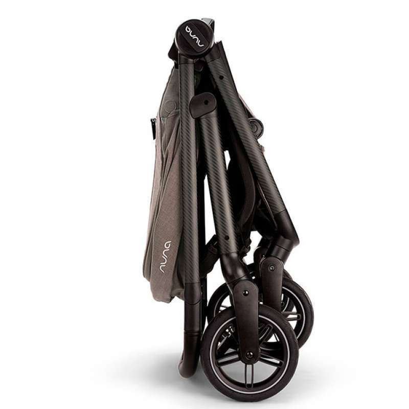 SILLA DE PASEO NUNA SWIV