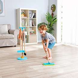 JUEGO DE LIMPIEZA HAPE CON ESCOBA